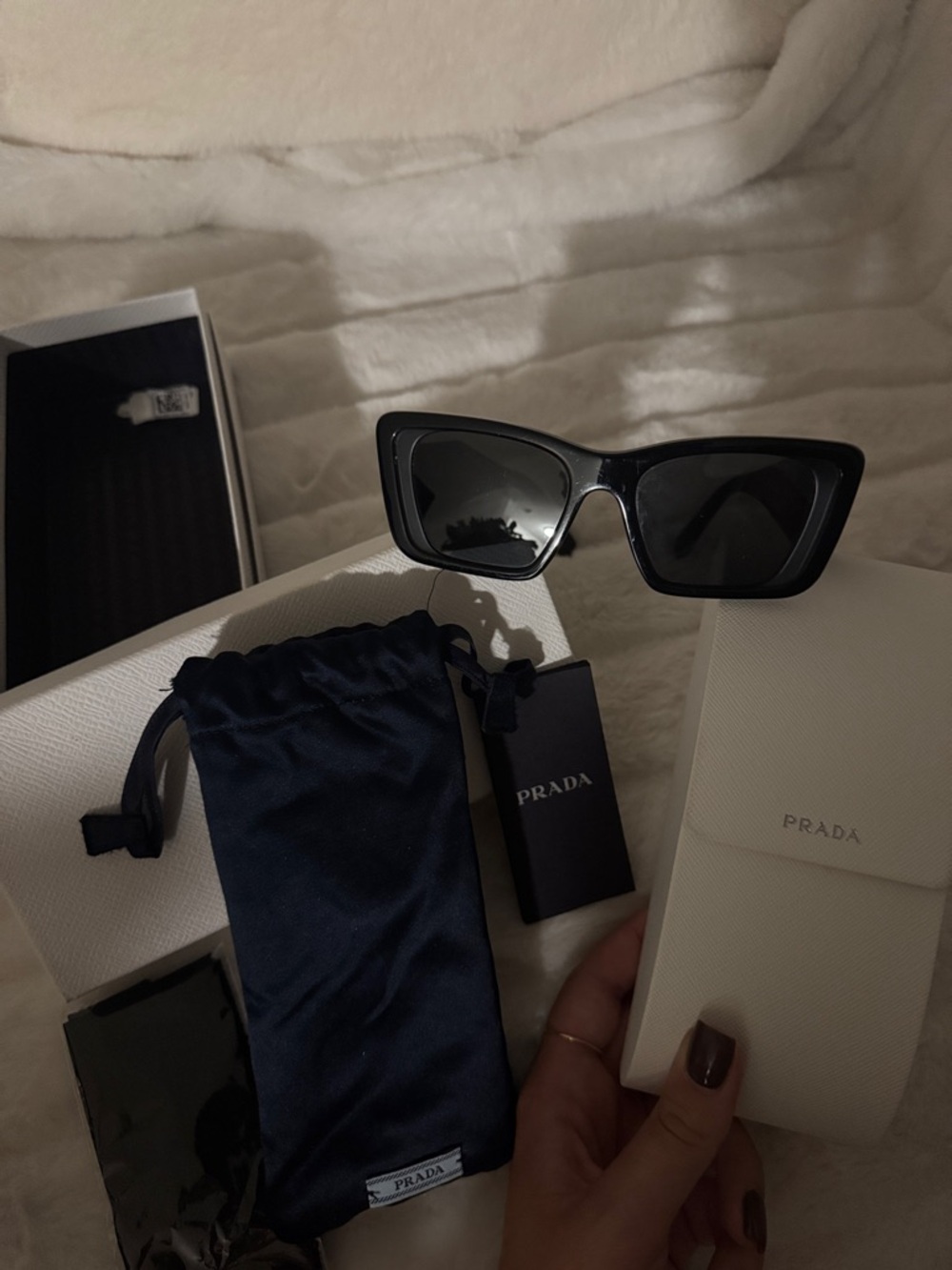 Prada 08YS Symbole Butterfly Black sunglasses - Picture 3 of 8